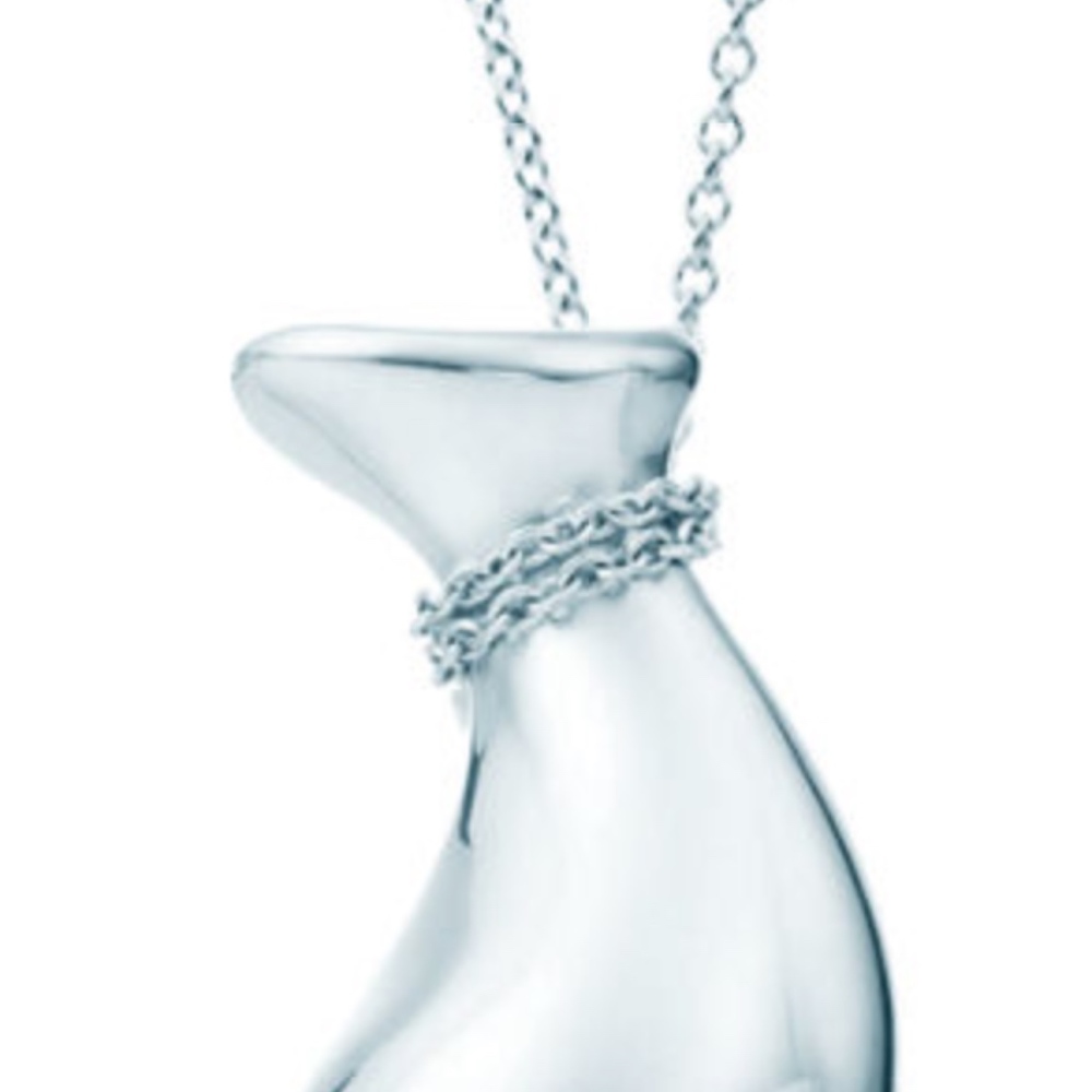 New Tiffany - Peretti Jug Necklace in original box